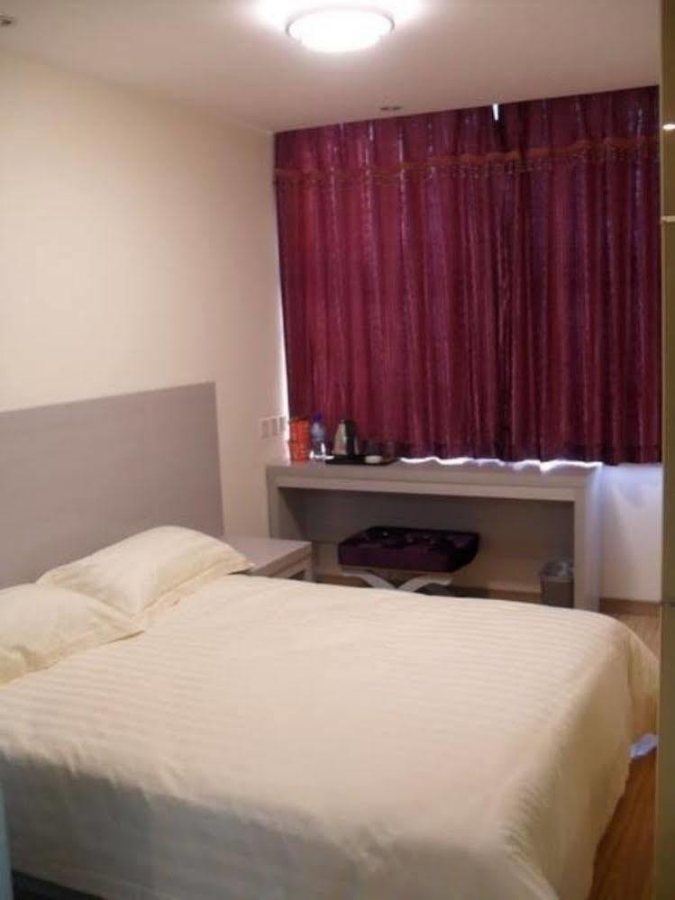 City 118 Hotel Qingdao Zhengyang Road 城阳 外观 照片
