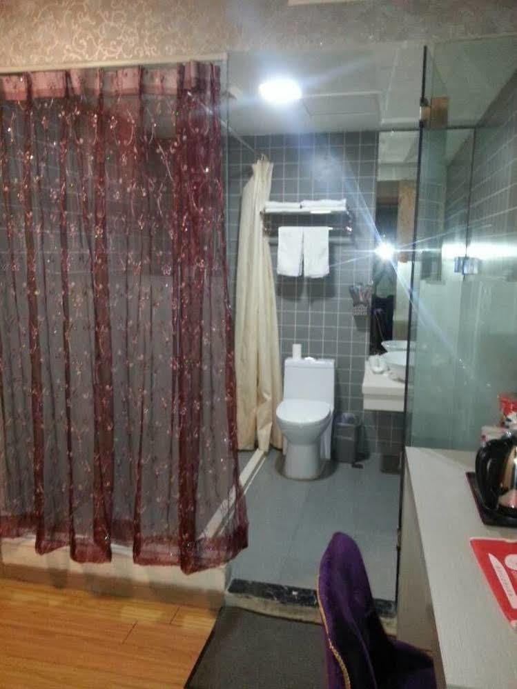 City 118 Hotel Qingdao Zhengyang Road 城阳 外观 照片